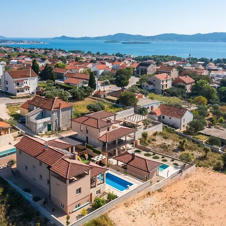 San Zadarvillas *